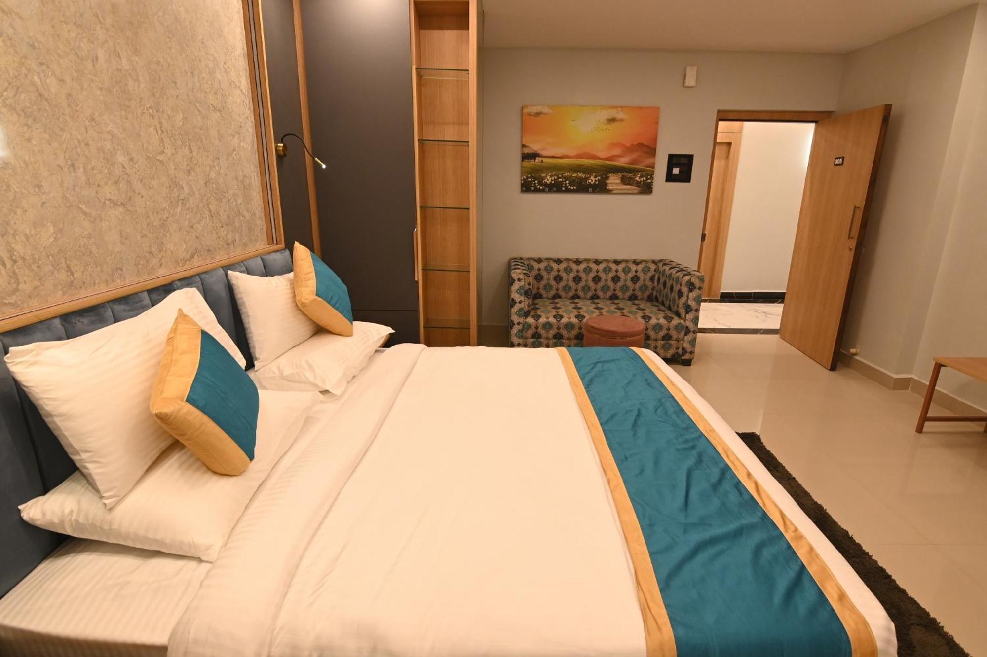 Kp Hotels Begusarai Buitenkant foto
