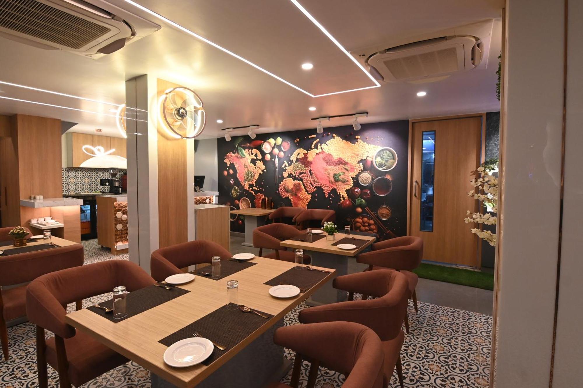 Kp Hotels Begusarai Buitenkant foto