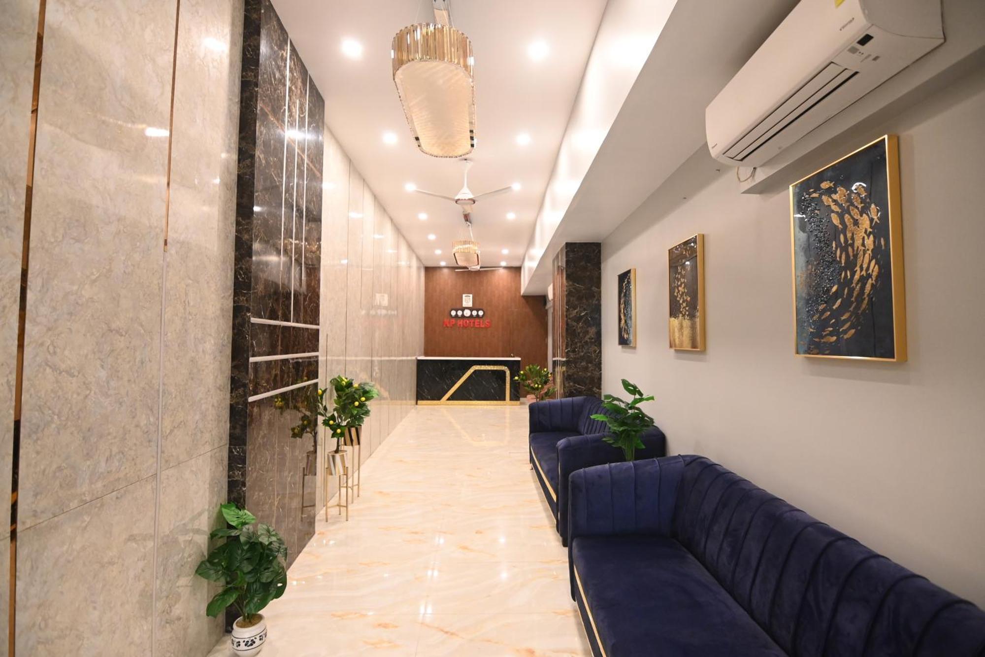 Kp Hotels Begusarai Buitenkant foto