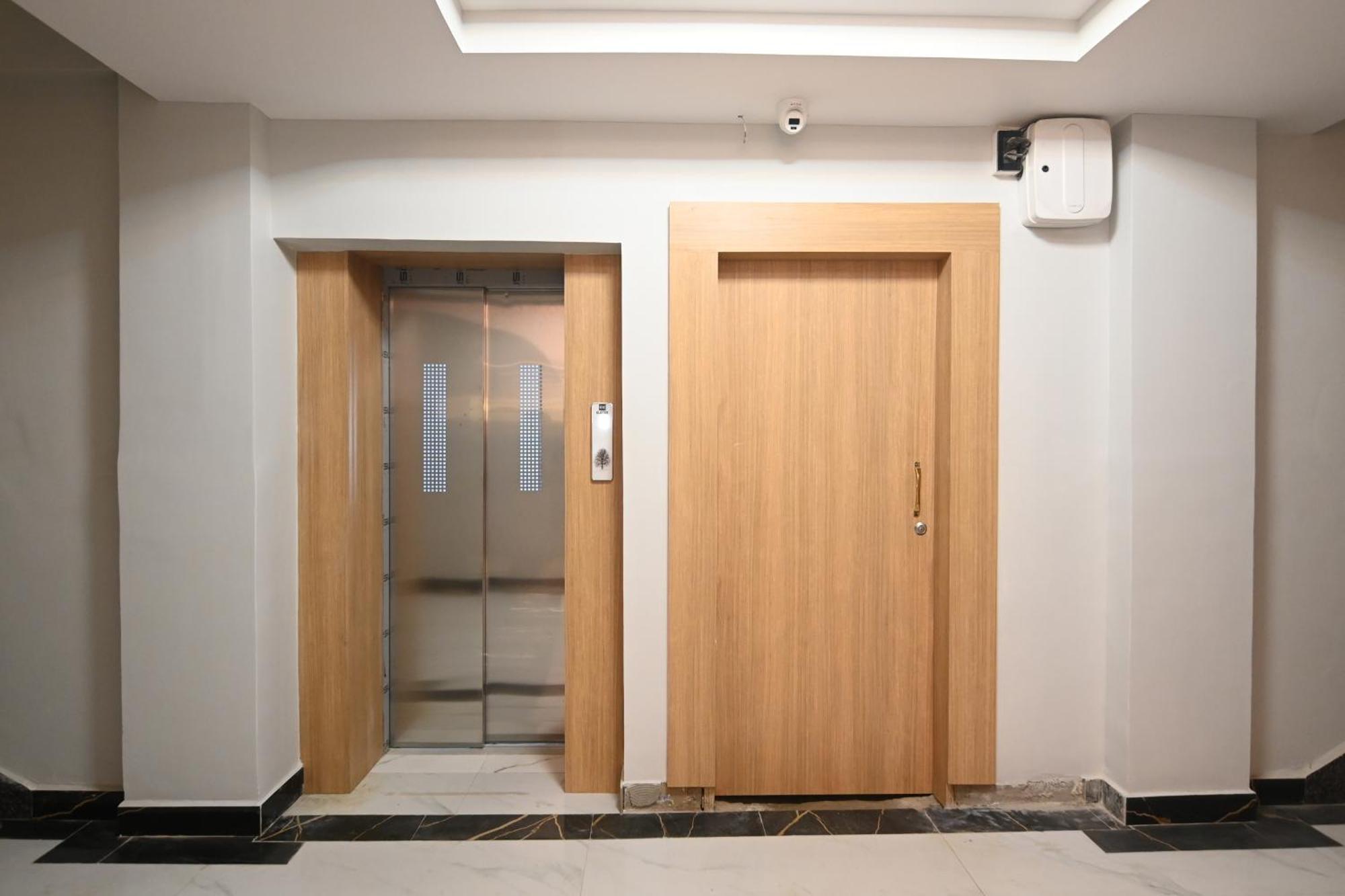 Kp Hotels Begusarai Buitenkant foto
